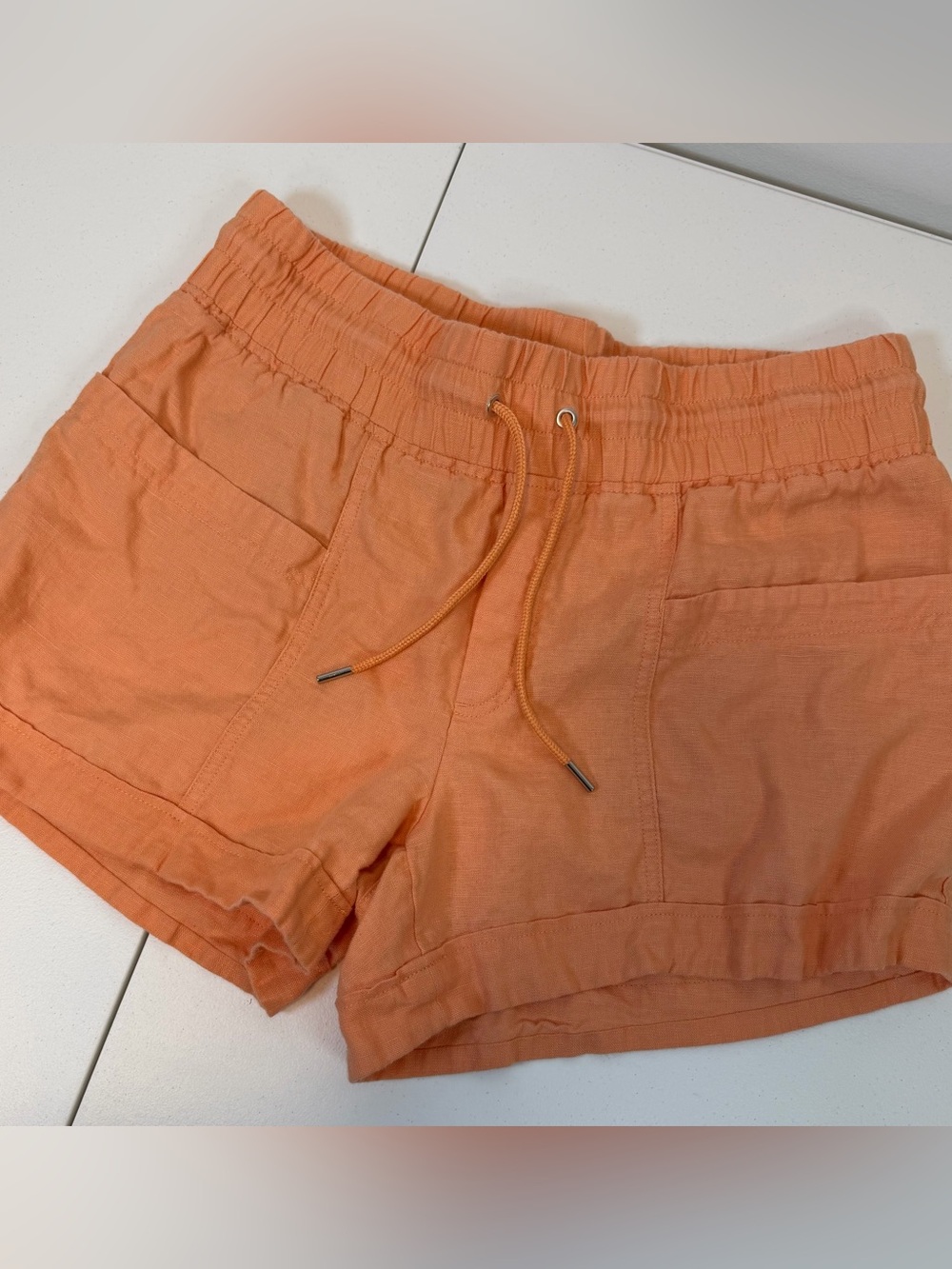 Athleta Cabo Linen Peach Elastic Waist Athletic Shorts 4 inch inseam Women’s 12